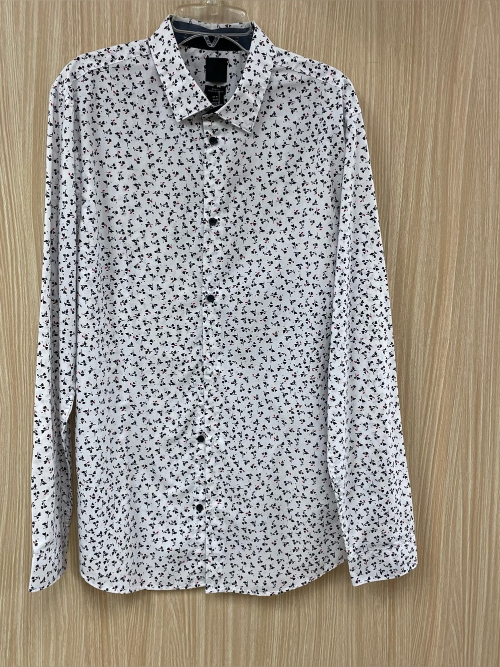 H&M White Print Shirt Size M